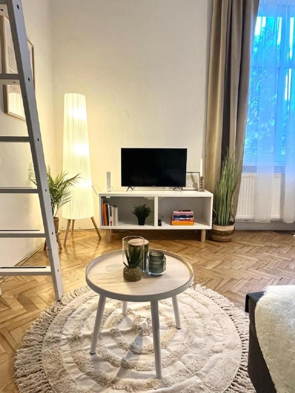 Apartment Cecil - Old Town Bratislava Ngoại thất bức ảnh
